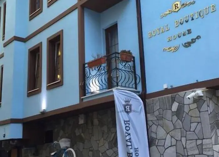 Royal Boutique House