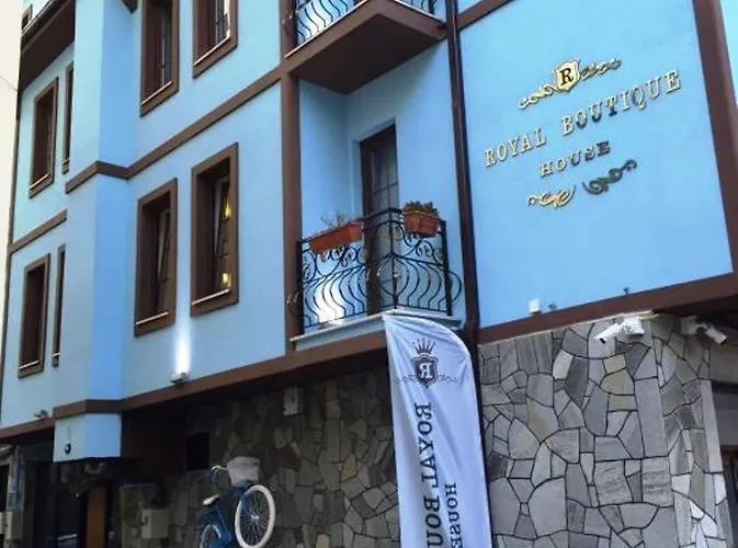 Royal Boutique House Hotel